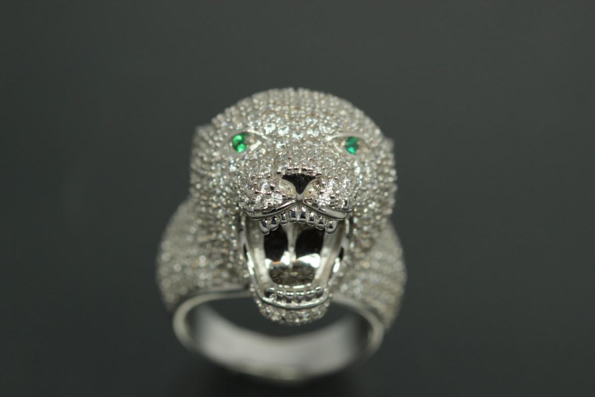 aLEm Ring Wild Roaring Cougar 925/- Silver rhodium plated with white Cubic Zirconia