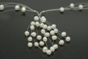 aLEm white Freshwater Pearl Necklace Summer Flair 925/- Silver rhodium plated with spring ring,