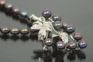 aLEm Freshwater Pearl Necklace 